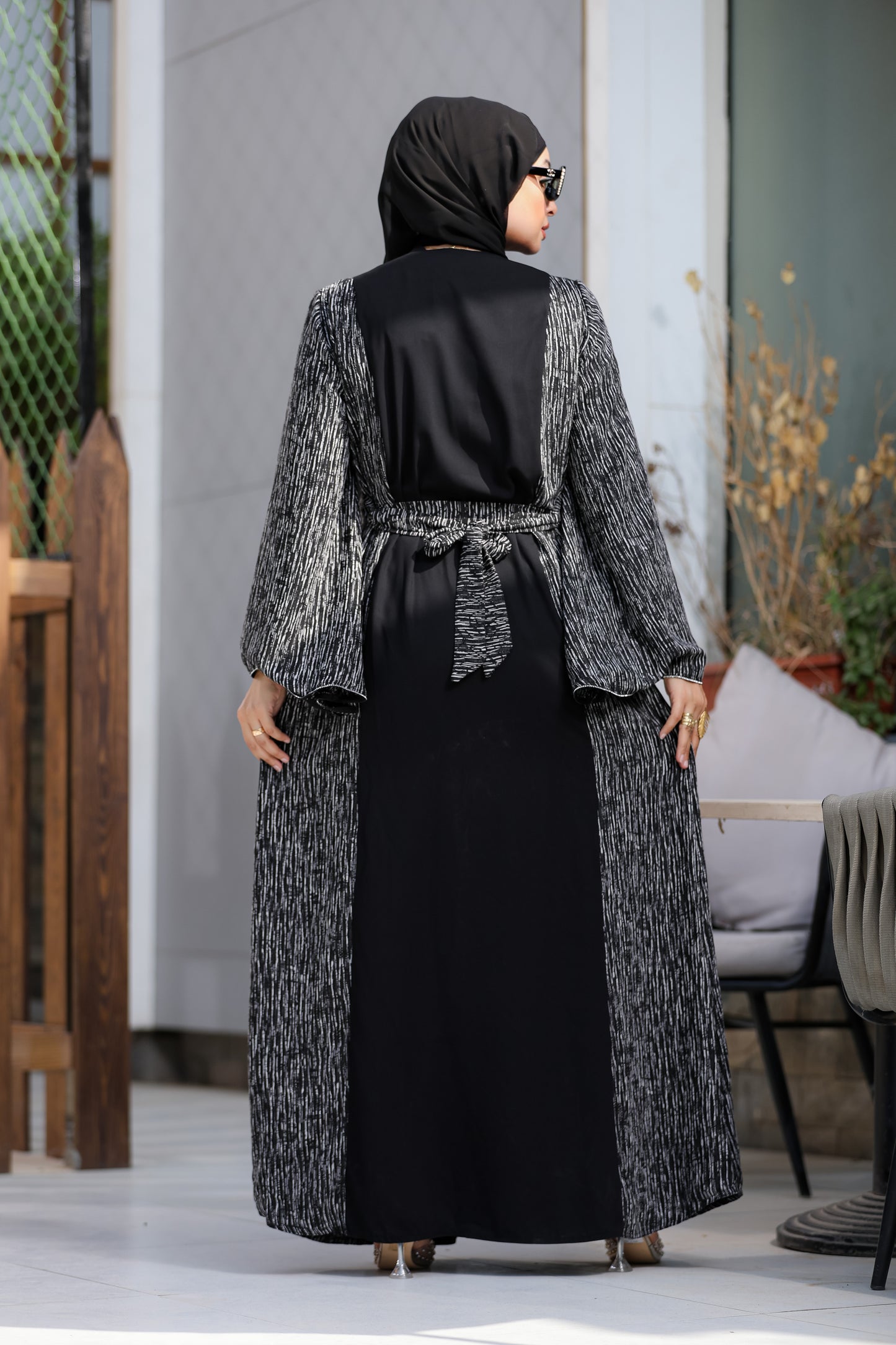 عباية صدر طاير