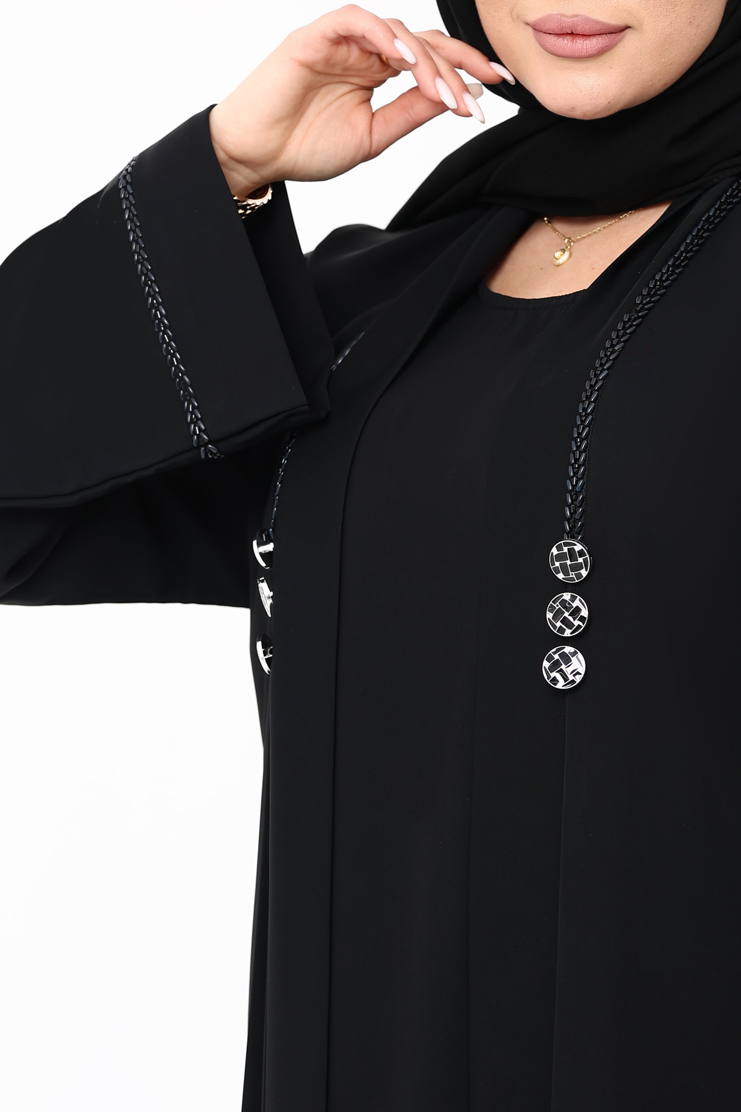 عباية حرير كلونة زراير