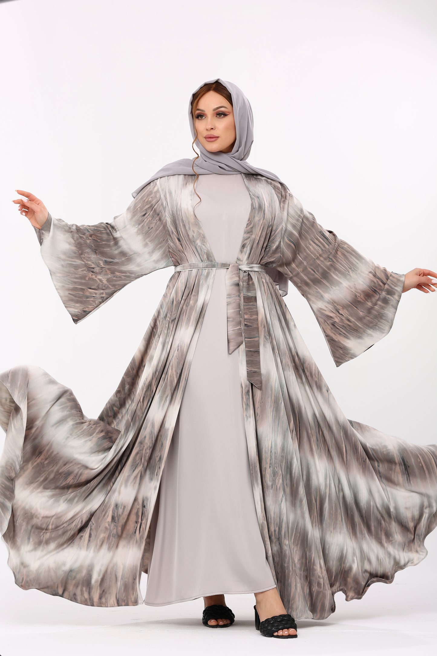 عباية دبل كلوش امواج